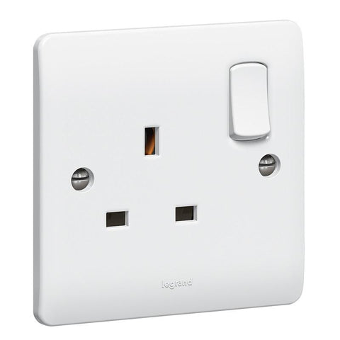 Synergy White - 13A single switched socket - Legrand 730066