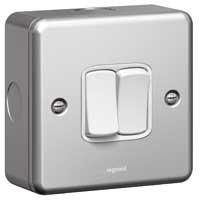 Synergy Metal Clad - 2g 2w switch - Legrand 733802